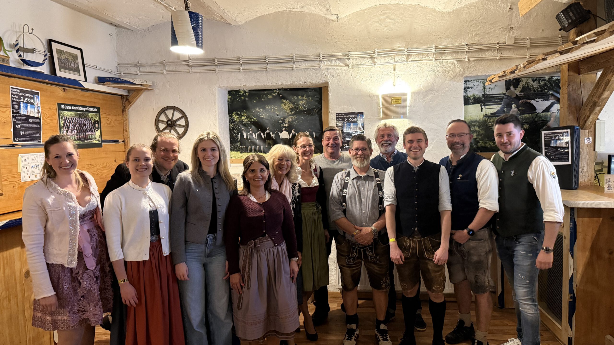 Mission erfüllt: Erfolgreiche Maibaumwache in Heimstetten